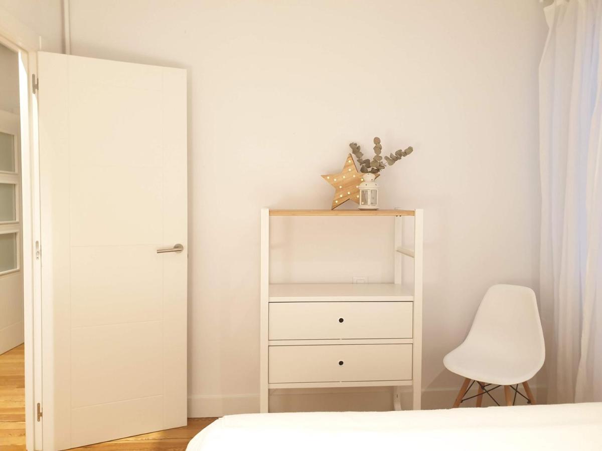 Great Location & 130M2! Guggenheim & Parking Apartment Bilbao Exterior photo