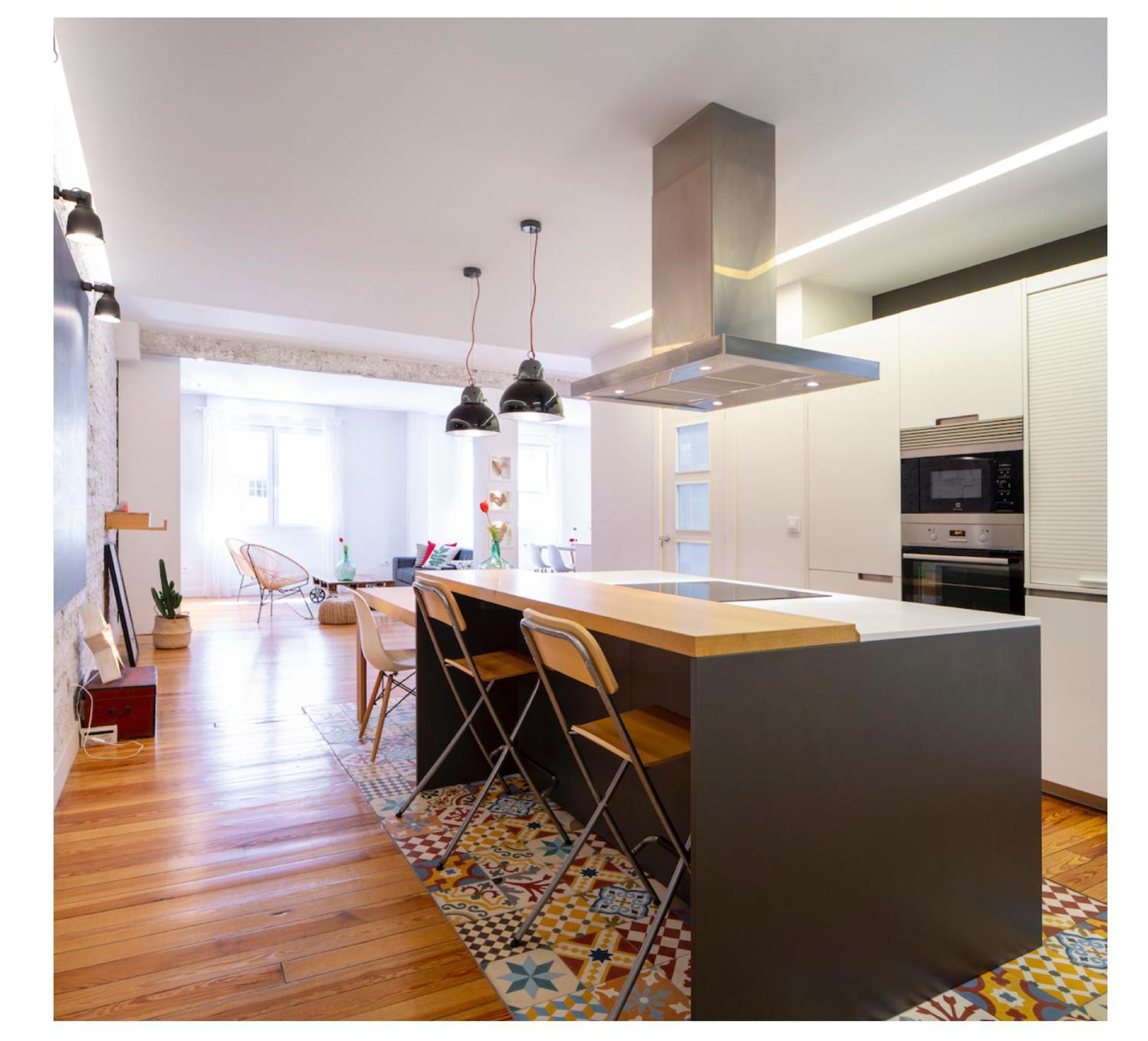Great Location & 130M2! Guggenheim & Parking Apartment Bilbao Exterior photo